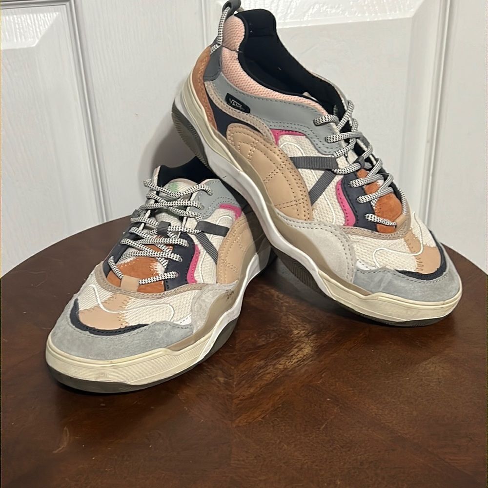 🔥🔥 VANS VARIX WC Sneakers - Rare Style Vans - Women Sz 9 / Men 7.5 - EXCELLENT